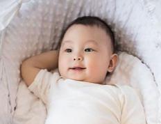 2025年夏至出生的男宝宝起名字大全，比较帅气开朗的男孩名字有哪些