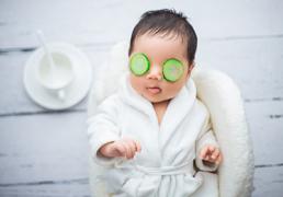 2025年十月出生的男蛇宝宝取名，朗朗上口男孩的名字寓意吉利