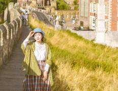 2026年2月14日情人节出生的女宝宝名字，明媚缤纷，尽展诗意芳华