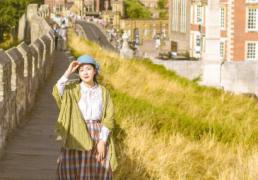 2026年2月14日情人节出生的女宝宝名字，明媚缤纷，尽展诗意芳华