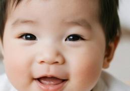 在郑州出生的小孩起名怎么起，郑州新生儿的起名哪里好 