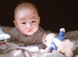 2025出生的姓石蛇年宝宝起名大全，姓石100分漂亮有涵养的男孩女孩名字