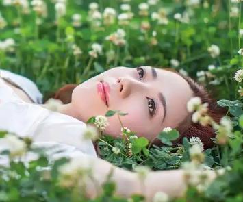 20250805095656.jpg 嘉字寓意及五行属性,洁白无瑕的带嘉字女孩名字大全