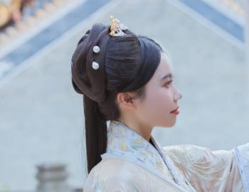 20250915103847.jpg 艺字五行属性及寓意,多才多艺的带艺字的女宝宝名字推荐