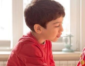 颂字五行属性及取名寓意，平安顺遂的带颂字的宝宝名字大全