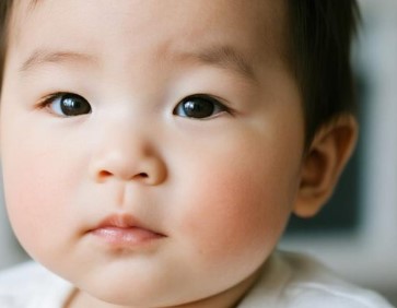 2026年1月12日出生的宝宝是什么命?今日小孩取什么名字好