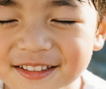 屏幕截图 2025-12-20 104342.jpg 2026年1月15日出生的宝宝是什么命运,今日出生的小孩如何取名